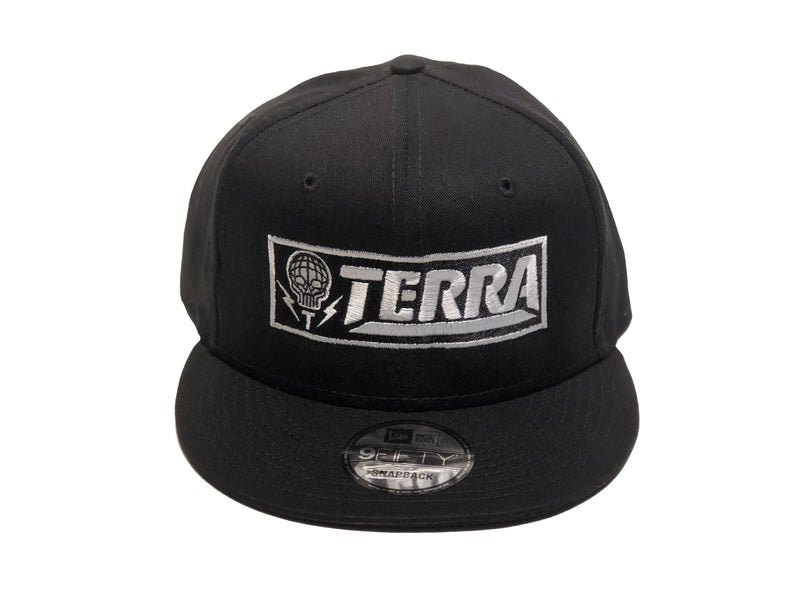 STRIP LOGO HAT - BLACK